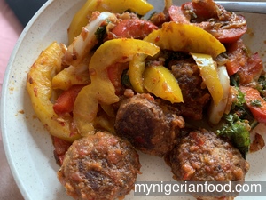 Grilled meatballs and Bell Peppers